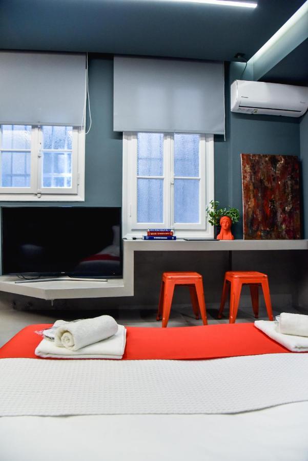 Central44 Yolo Casual Suite เอเธนส์ ภายนอก รูปภาพ