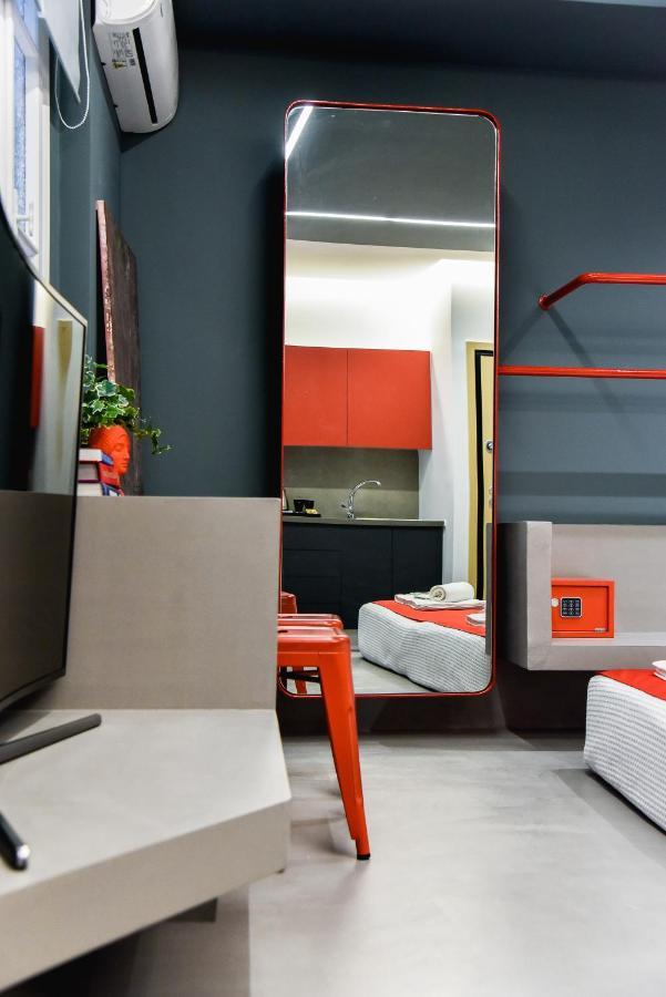 Central44 Yolo Casual Suite เอเธนส์ ภายนอก รูปภาพ