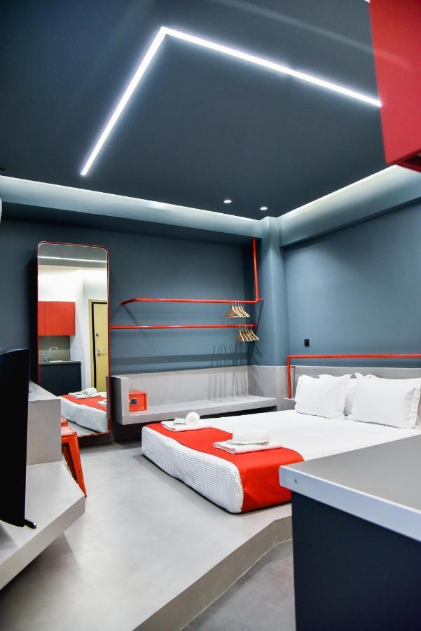 Central44 Yolo Casual Suite เอเธนส์ ภายนอก รูปภาพ