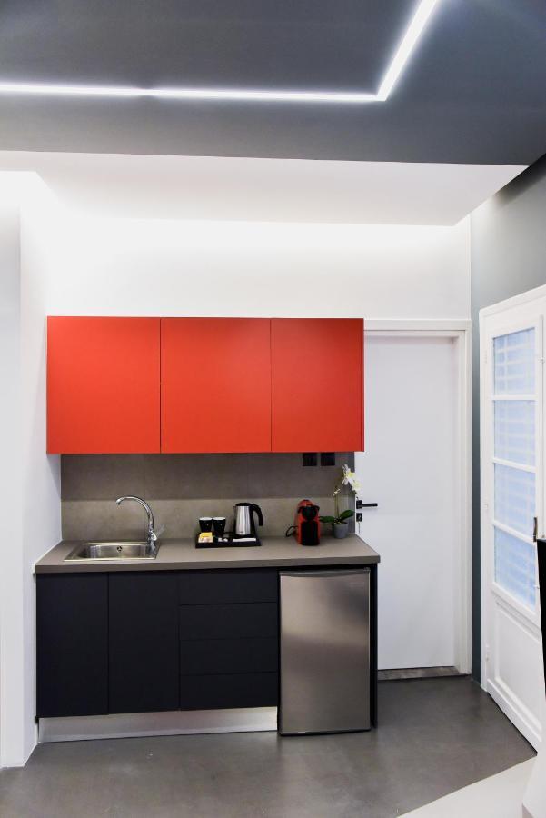 Central44 Yolo Casual Suite เอเธนส์ ภายนอก รูปภาพ