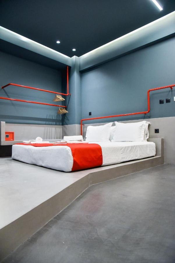 Central44 Yolo Casual Suite เอเธนส์ ภายนอก รูปภาพ